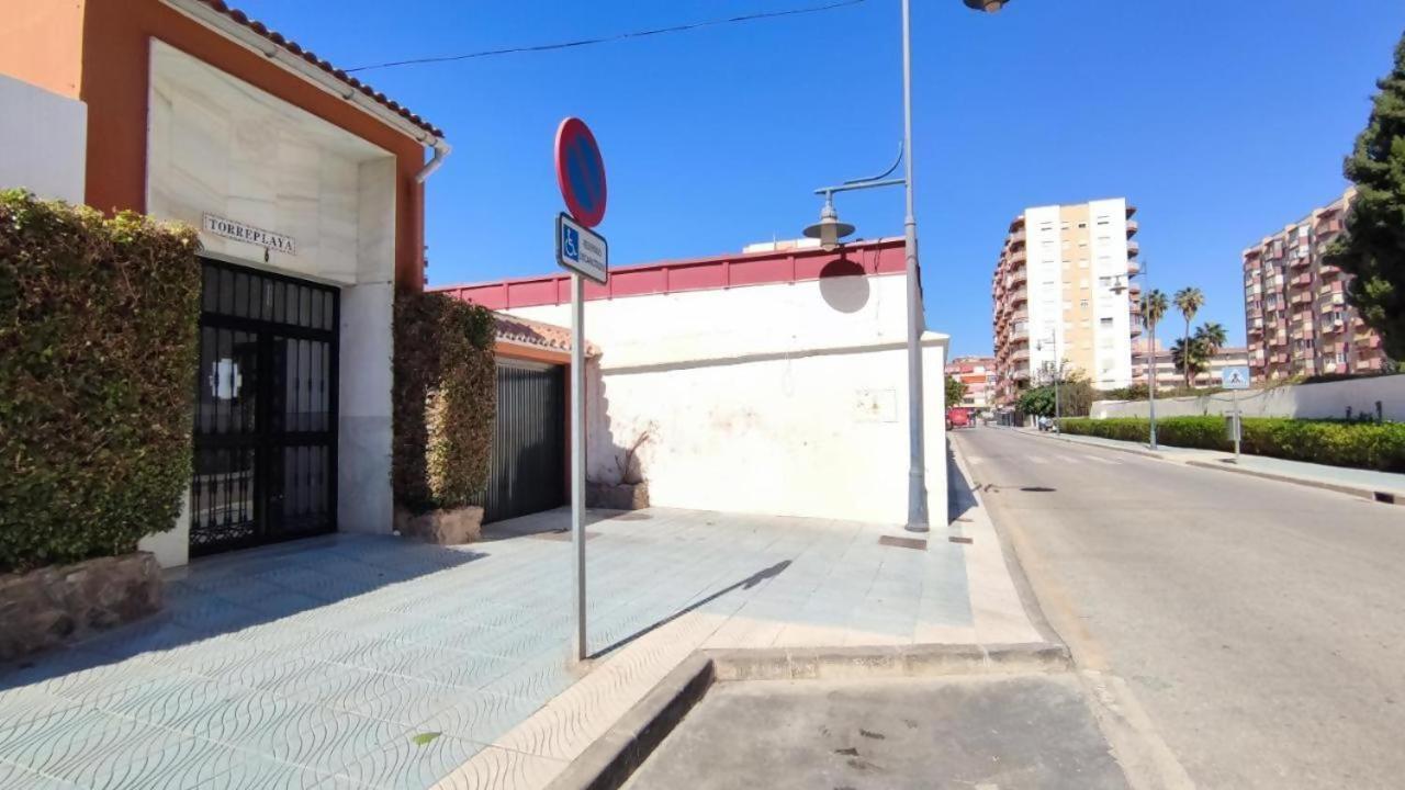 Fantastico Apartamento Totalmente Renovado Торре-дель-Мар Экстерьер фото